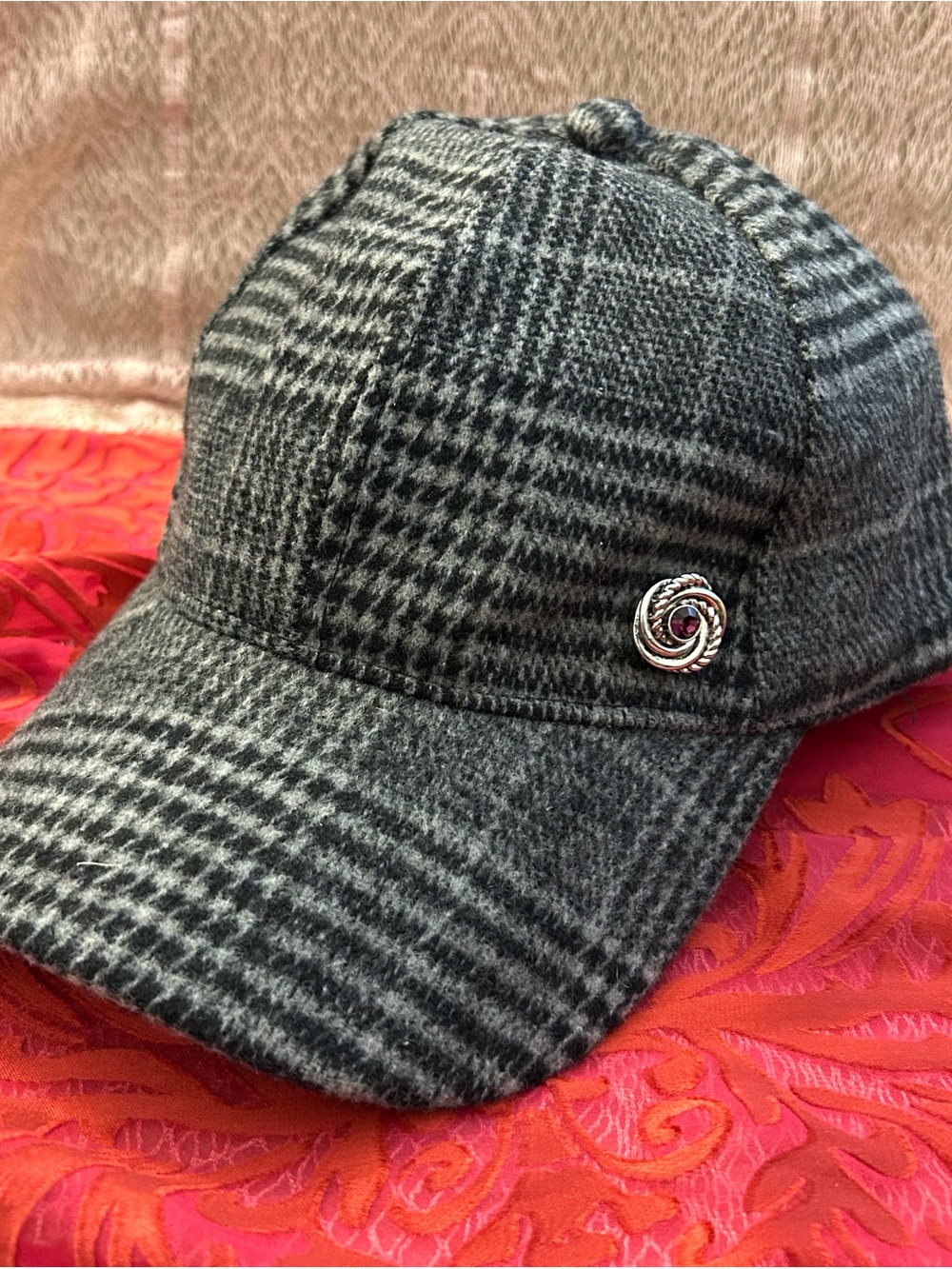 Grey Plaid Baseball Cap with Magnolia and Vine Silver-Tone 18mm Snap